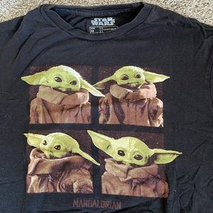 Star Wars the Mandalorian The Child T-shirt M